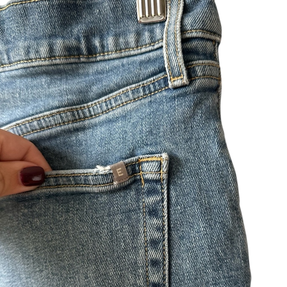 Everlane The Original Cheeky Jeans - Picture 6 of 11